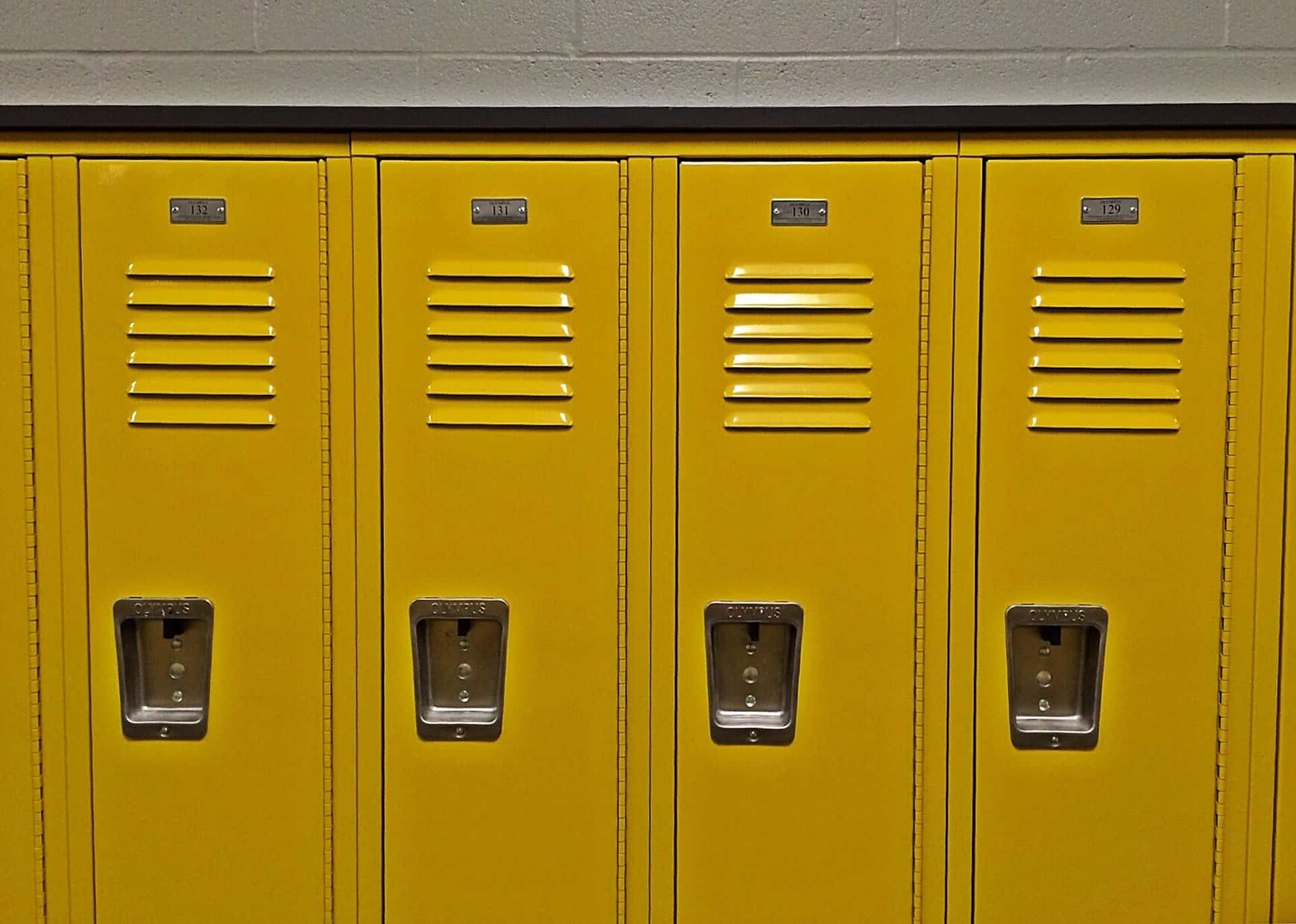 How to Create a Middle School Locker Essentials Kit