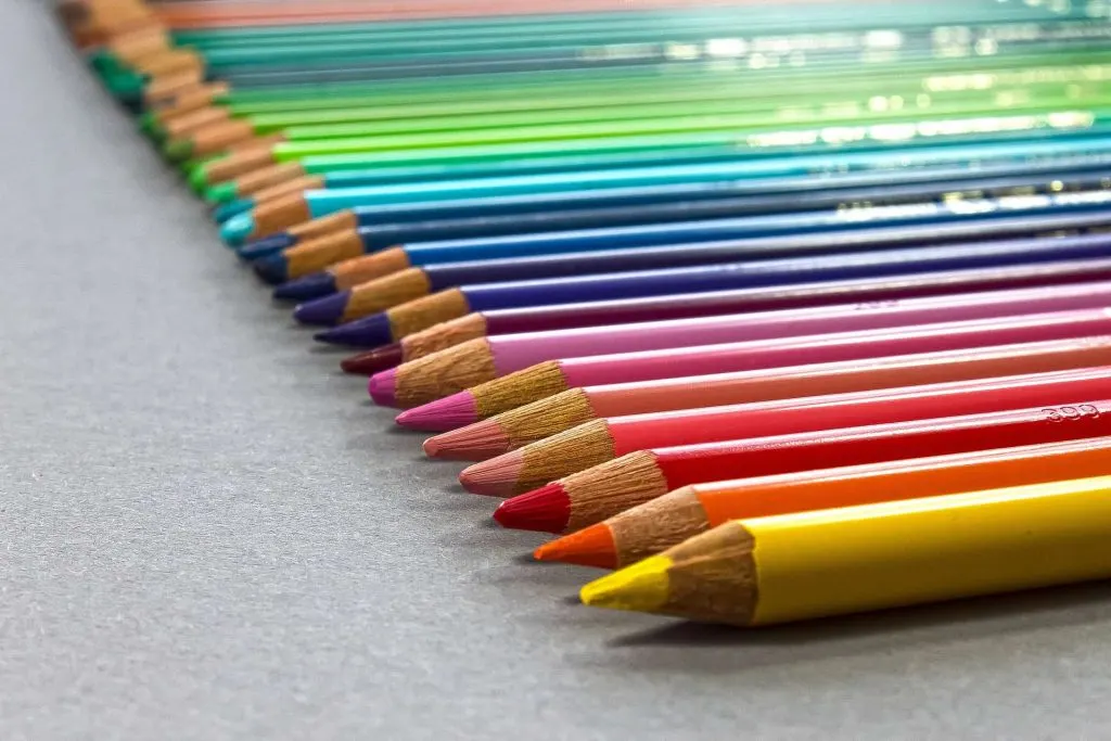 colored pencil 3987167 1920