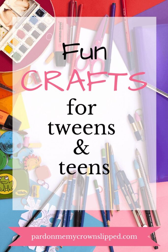 Does your tween or teen love crafts? Check out this post for over 20 ideas of crafts. #crafts #craftsfortweens #tweengirlcrafts #craftsforgirls #tweengirls #craftideasfortweens