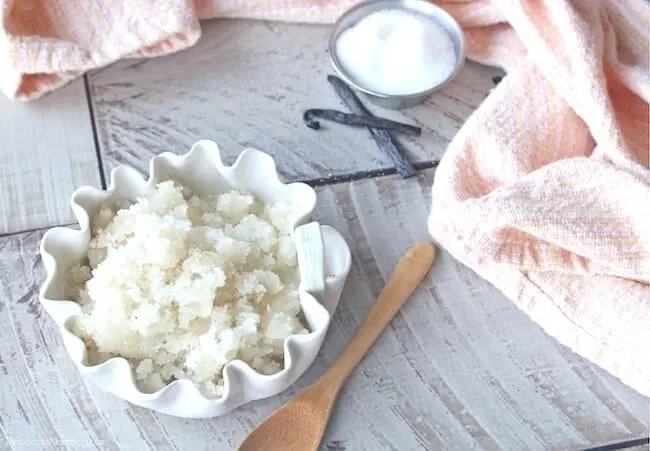 vanilla and honey lip scrub