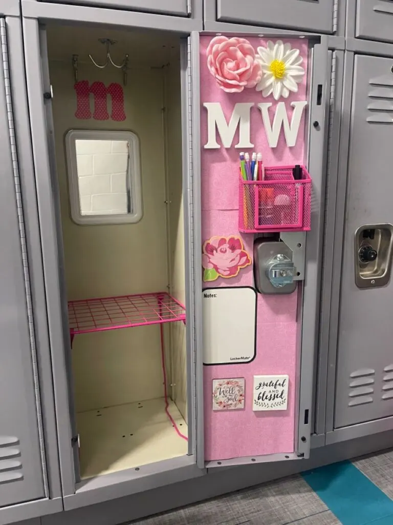 preppy locker inspiration