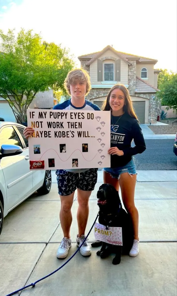 Dog promposal, animal promposal idea