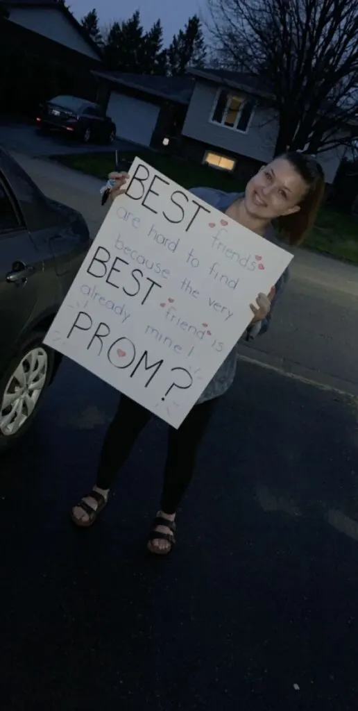 best friend promposal 