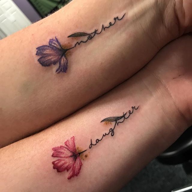 #matchingtattoos #motherdaughtertattoos #tattooideas #flowertattoo #floraltattoo