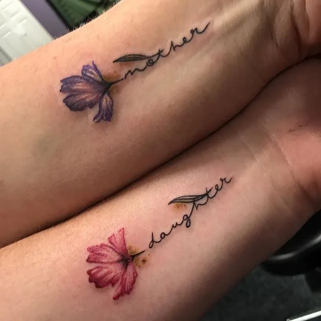 #matchingtattoos #motherdaughtertattoos #tattooideas #flowertattoo #floraltattoo