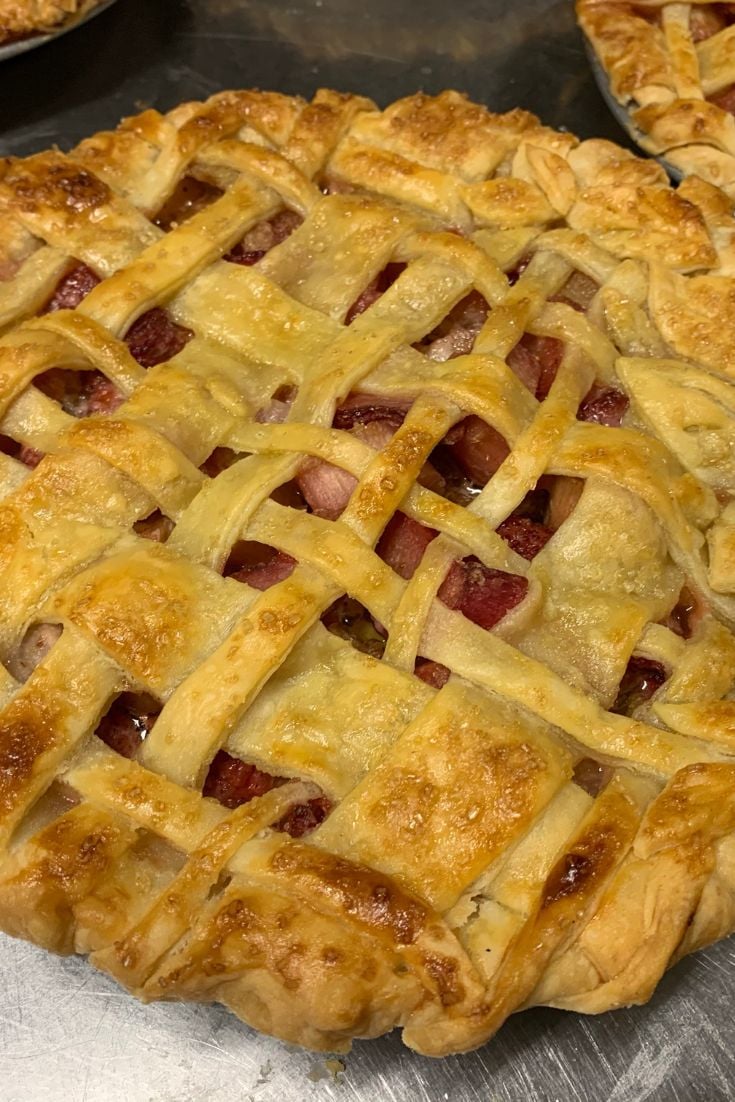10 Easy Rhubarb Recipes That Are So Tasty, rhubarb pie, rhubarb dessert