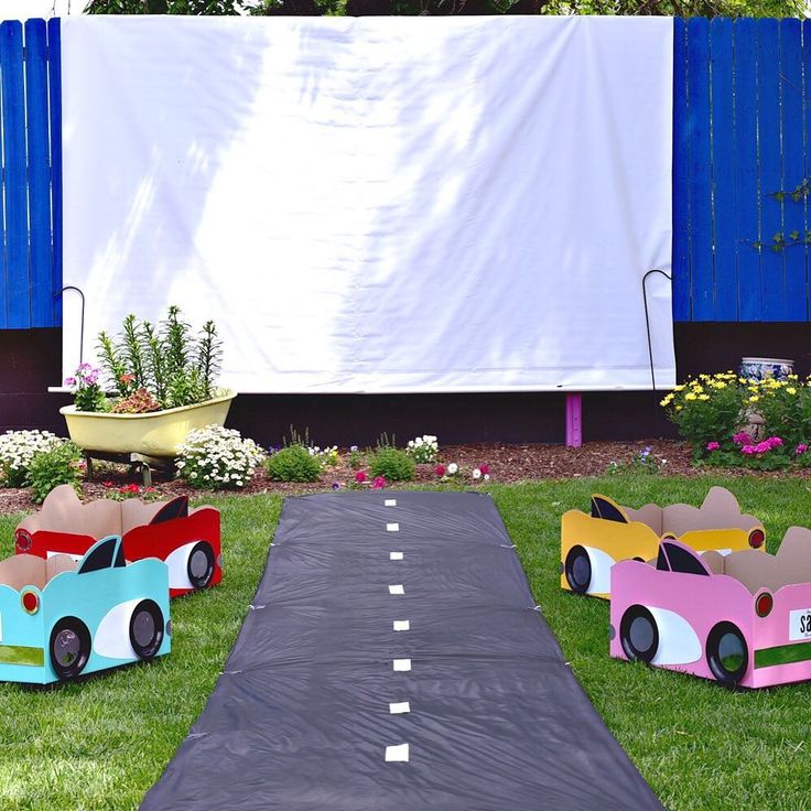 backyard movie night theme party decor • Instagram 2