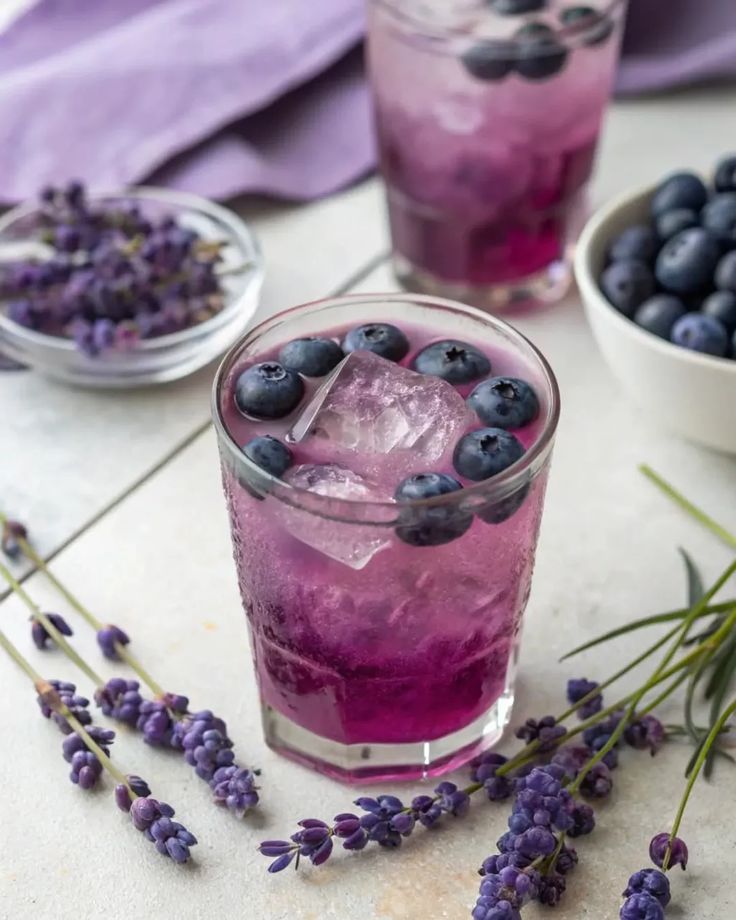 lavender lemonade gin fizz • Instagram