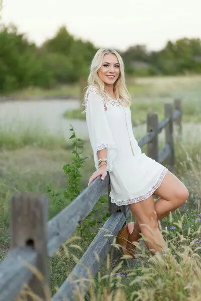 Fence Senior Photo