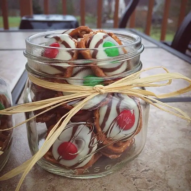 Pretzel Hugs Pretzel Bites