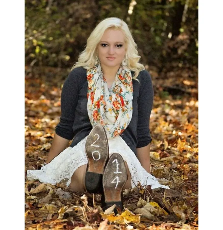 Senior Picture Idea Year Number