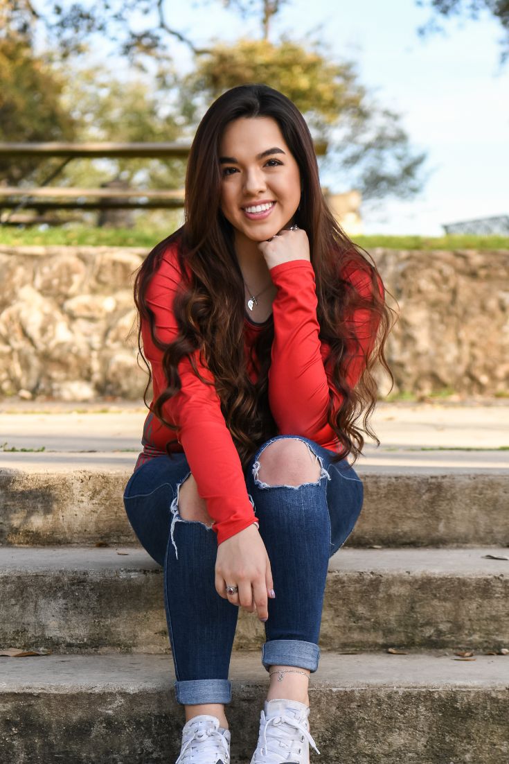 senior picture ideas