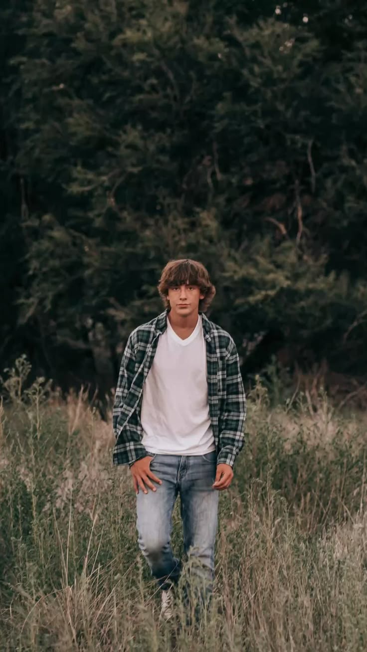 Senior photos flannel boys