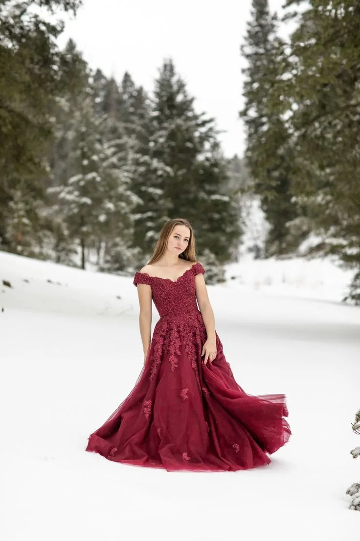 Winter Senior Photo Idea