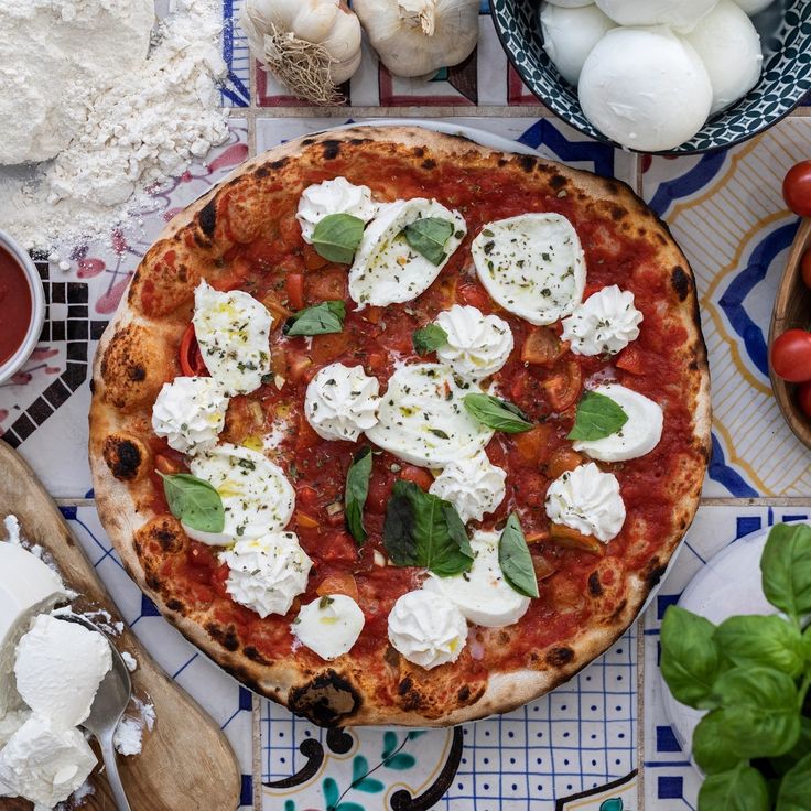 amalfi pizza • Instagram
