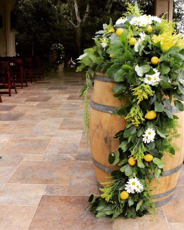 lemon garland • Instagram