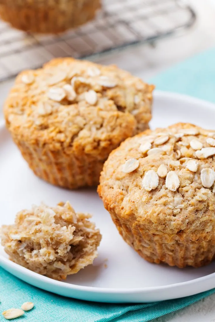 make ahead breakfast ideas banana oat muffins