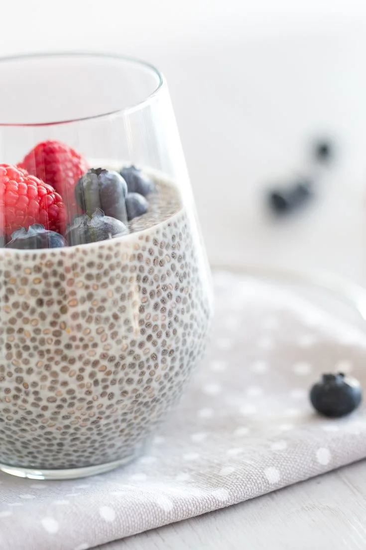 make ahead breakfast ideas chia pudding bowl