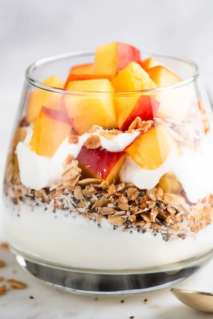 make ahead breakfast ideas greek yogurt parfait