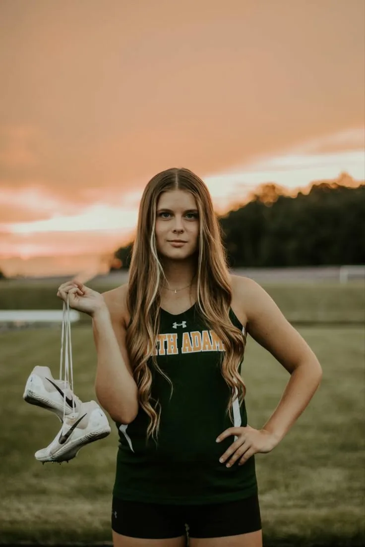 Senior track and field picture idea poses