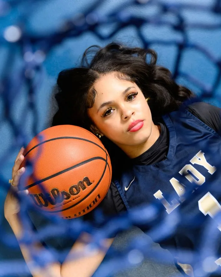 basketball media day pose