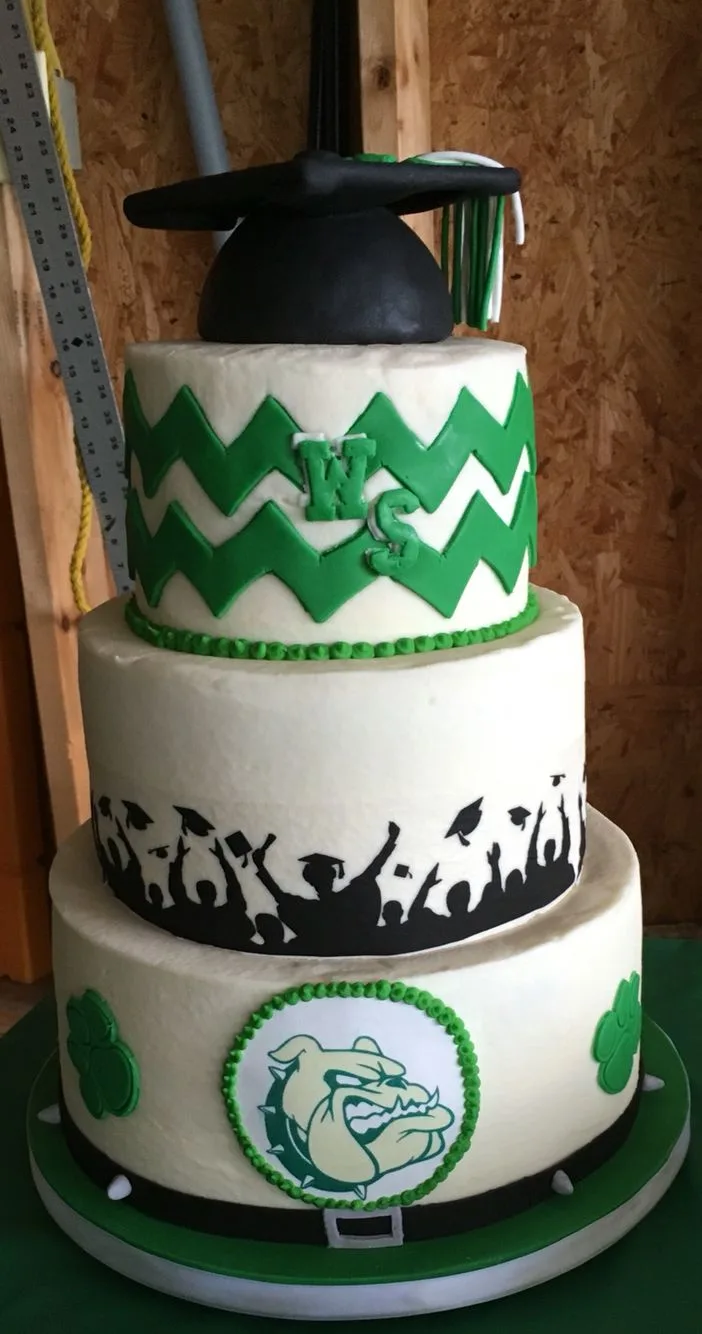School Graduation Cake