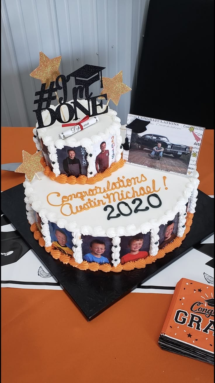 Photo Graduation Cake